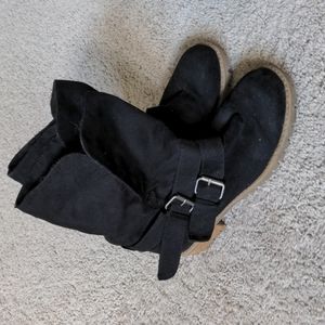 qupid black slouchy booties size 7